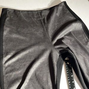 Lysse size large black high rise faux leather front leggings great fabric
